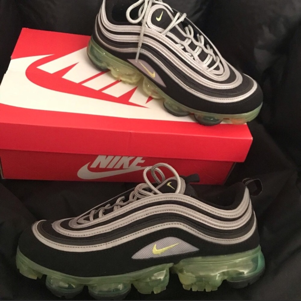 Nike Air Vapormax ‘97/Perfect Condition/“Like NEW”